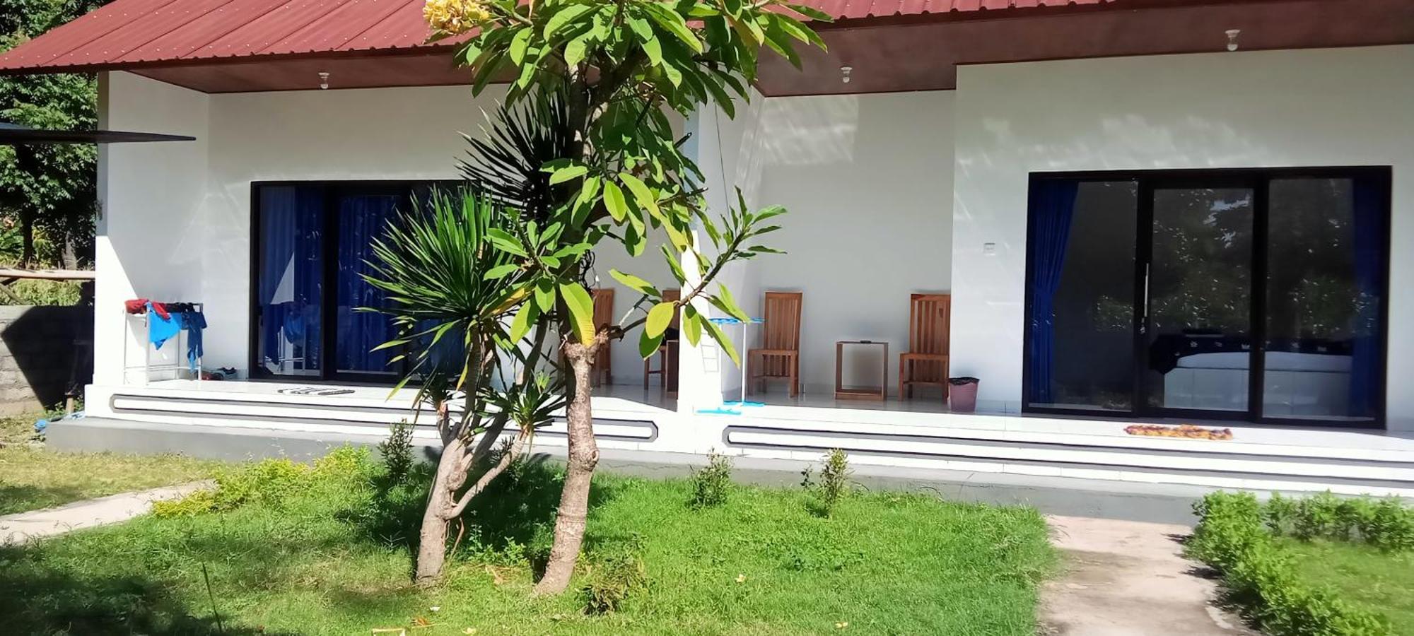 Giri Homestay 아메드 외부 사진