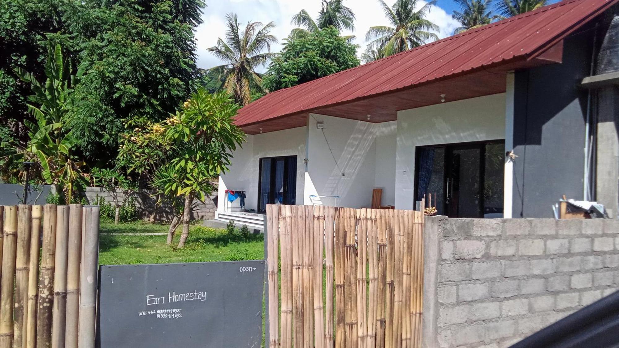 Giri Homestay 아메드 외부 사진